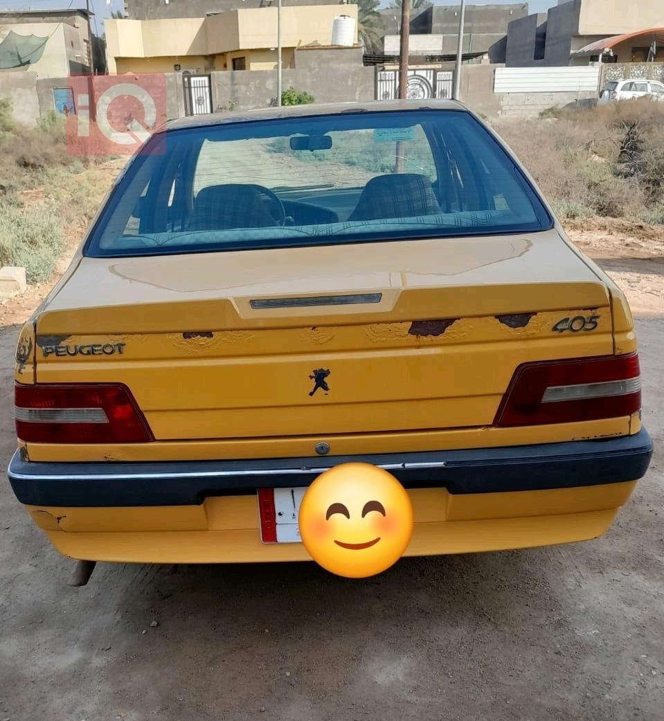 Peugeot 405